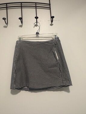 Urban Outfitters Black and White Gingham Mini Skirt